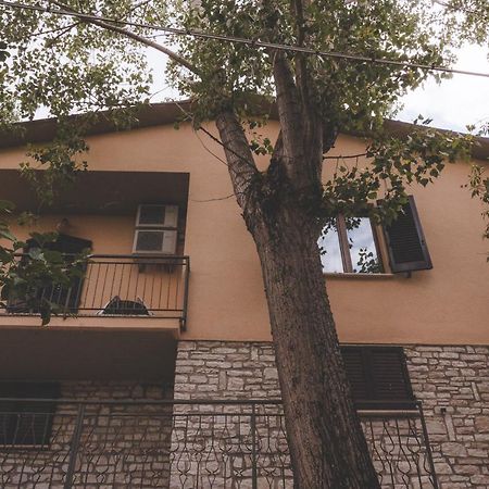 ノチェーラ・ウンブラ Agriturismo Le Francescheヴィラ エクステリア 写真
