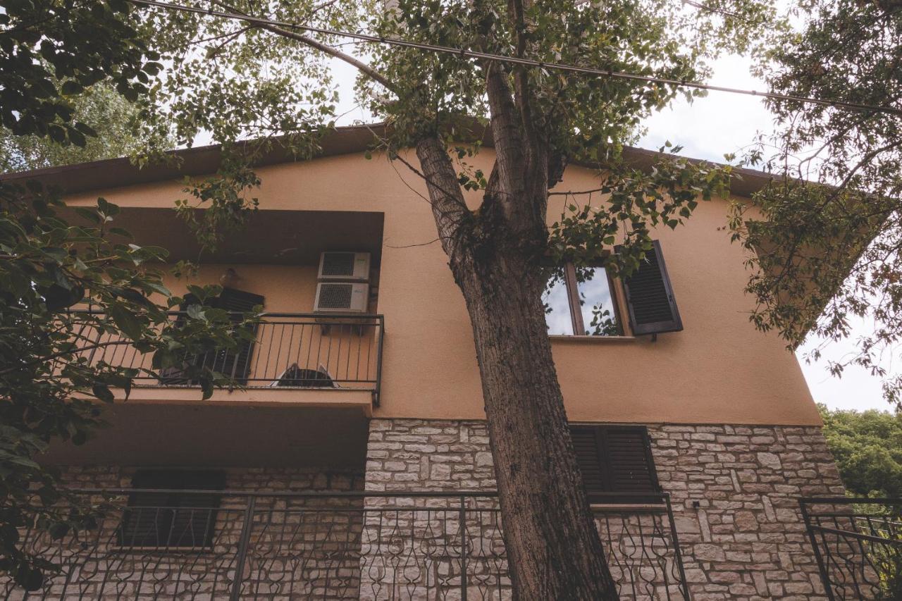 ノチェーラ・ウンブラ Agriturismo Le Francescheヴィラ エクステリア 写真