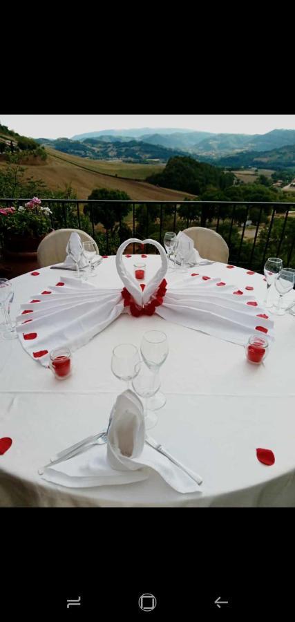 ノチェーラ・ウンブラ Agriturismo Le Francescheヴィラ エクステリア 写真